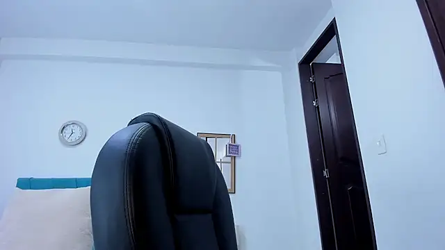 kamila lopez online show from 02-21-26, 08:44