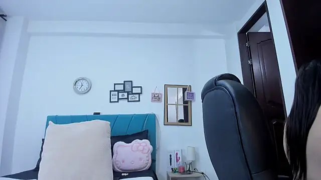 kamila lopez online show from 02-20-26, 07:38