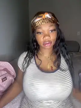 CharismaaBanx online show from 03-05-26, 05:59