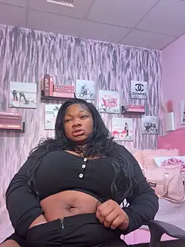 CharismaaBanx online show from 11-21-25, 08:57