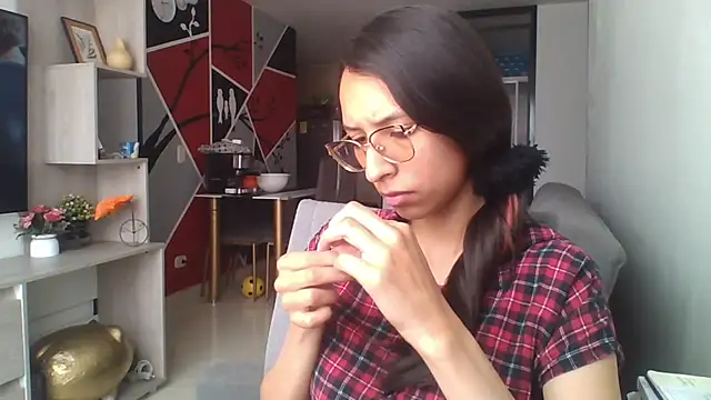 Katalleya jyj online show from 02-11-26, 07:36