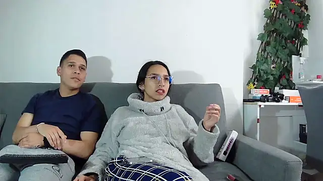 Katalleya jyj online show from 10-31-25, 04:03