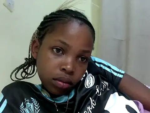 Snapshot of queen-sasha chatting on 02-20-26, 08:44 queen-sasha online show from 02-20-26, 08:44