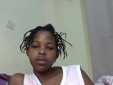 Snapshot of queen-sasha chatting on 06-29-26, 11:21 queen-sasha online show from 06-29-26, 11:21