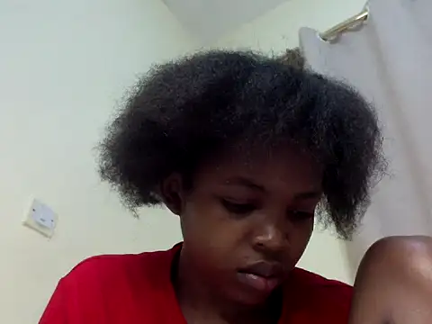 Snapshot of queen-sasha chatting on 06-30-26, 10:10 queen-sasha online show from 06-30-26, 10:10