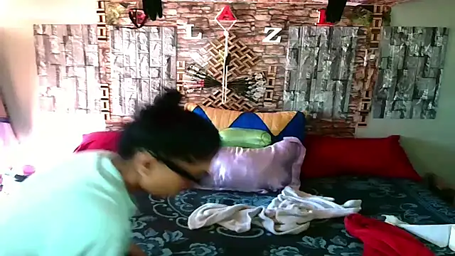 Indian Blaze00 online show from 11-19-25, 06:24