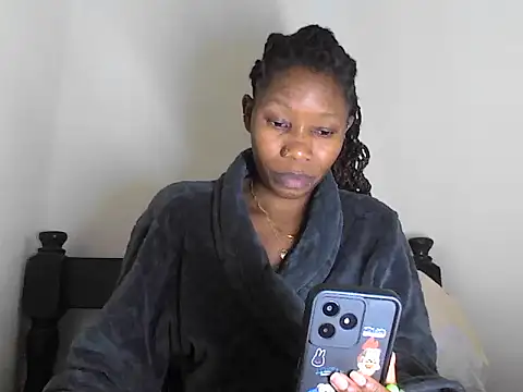 smallnaughtygirl online show from 10-03-25, 07:15