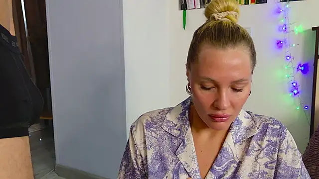 Hotel  California online show from 01-10-26, 09:48