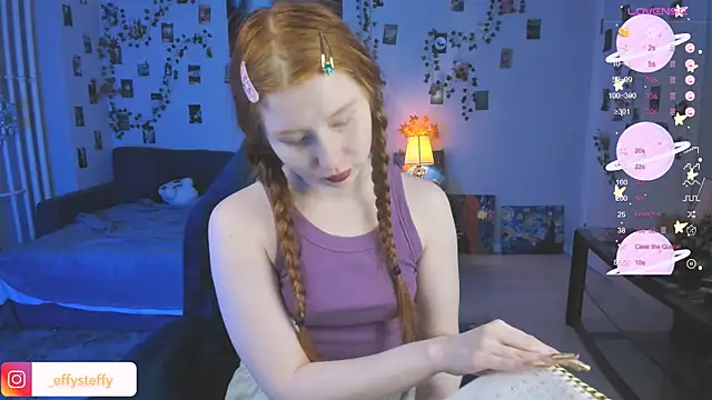 Snapshot of CallMeEffy1 chatting on 09-30-25, 03:18 CallMeEffy1 online show from 09-30-25, 03:18