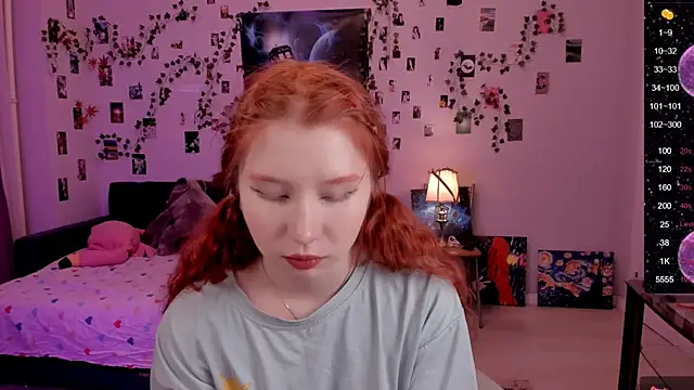 Snapshot of CallMeEffy1 chatting on 02-26-25, 12:09 CallMeEffy1 online show from 02-26-25, 12:09