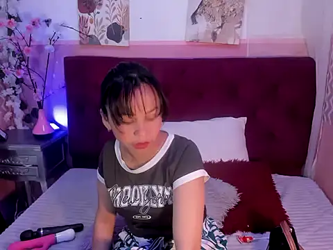 candysmitxxx online show from 12-15-25, 06:47