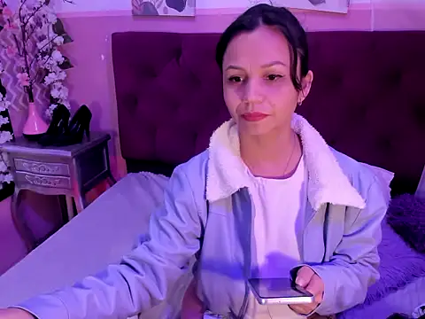 candysmitxxx online show from 02-10-26, 03:27