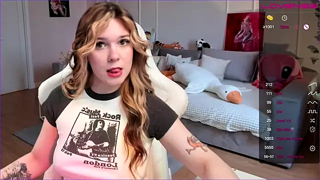 Frau Lina online show from 03-24-26, 02:39