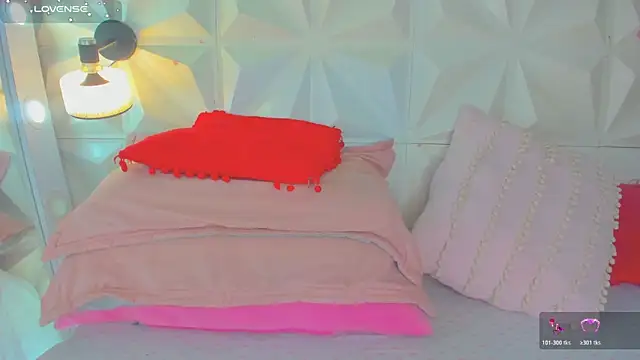 cute latinaxxx online show from 05-15-26, 11:14