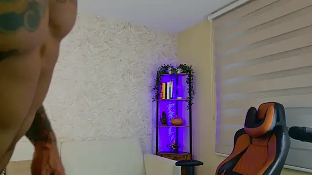 AdanReilly online show from 02-19-25, 11:04