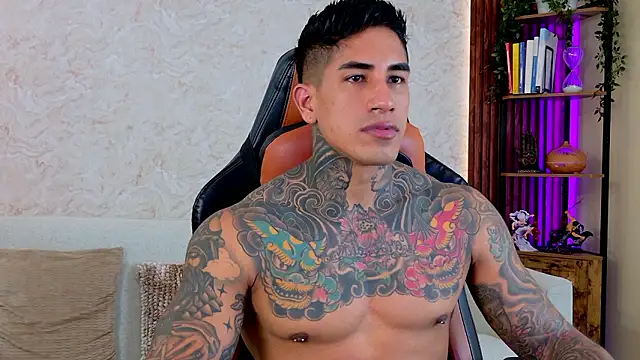 Snapshot of AdanReilly chatting on 03-01-26, 03:56 AdanReilly online show from 03-01-26, 03:56