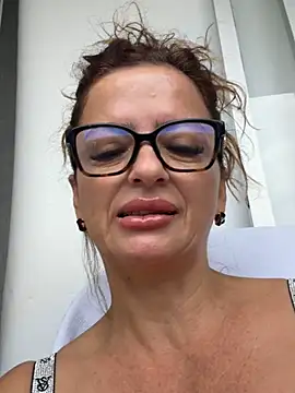 CioniWeiss online show from 12-15-25, 12:44