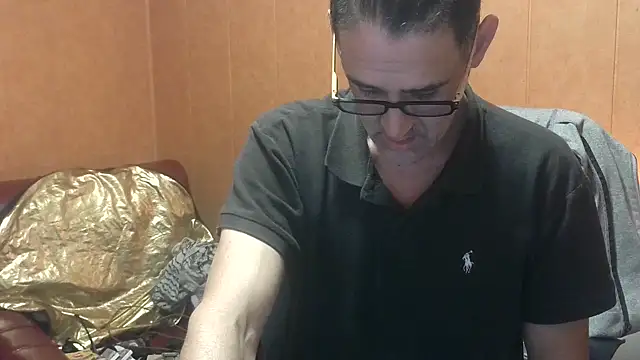 Lia Y PatrickX online show from 11-13-25, 07:18