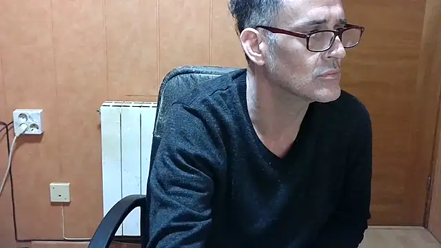 Lia Y PatrickX online show from 11-02-25, 08:58