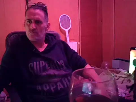 Lia Y PatrickX online show from 11-30-25, 12:22