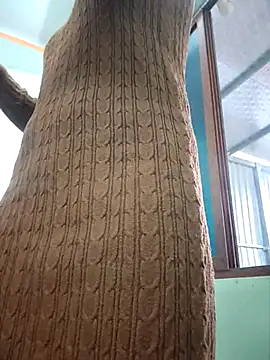 Snapshot of zizi_public chatting on 02-26-25, 03:25 zizi public online show from 02-26-25, 03:25