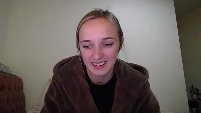 Snapshot of RouseReed chatting on 10-15-25, 09:28 RouseReed online show from 10-15-25, 09:28