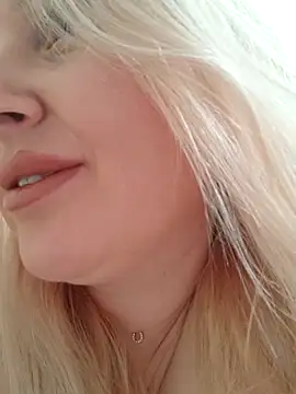 Snapshot of LadyLolyPop_ chatting on 02-28-26, 10:26 LadyLolyPop online show from 02-28-26, 10:26