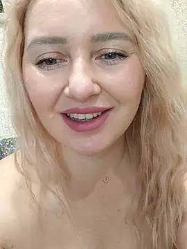 LadyLolyPop  online show from 10-22-25, 05:07