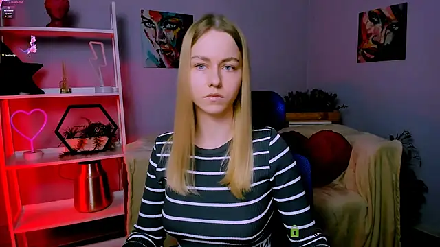 scarlet mooore online show from 03-05-25, 08:32