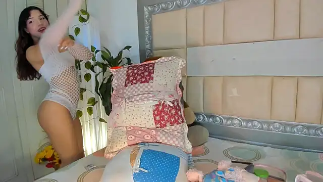 GingerDollx online show from 12-05-25, 09:01