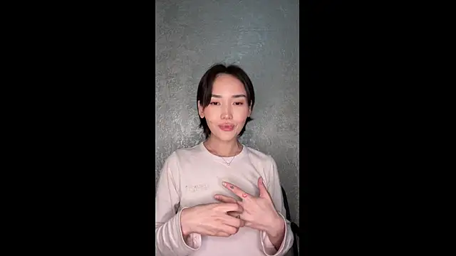 sweet adelin online show from 05-26-26, 08:51