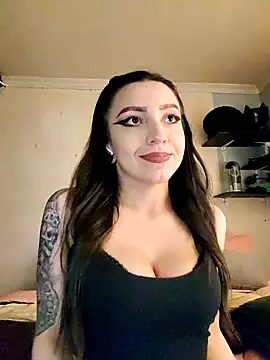 Paudelatorre online show from 11-17-25, 03:32