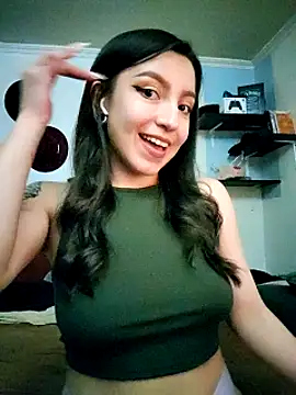 Snapshot of Paudelatorre chatting on 03-18-25, 01:35 Paudelatorre online show from 03-18-25, 01:35