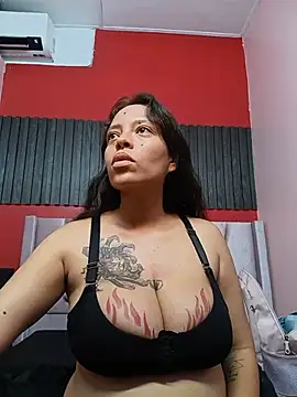 lexyfyre online show from 07-23-26, 01:19