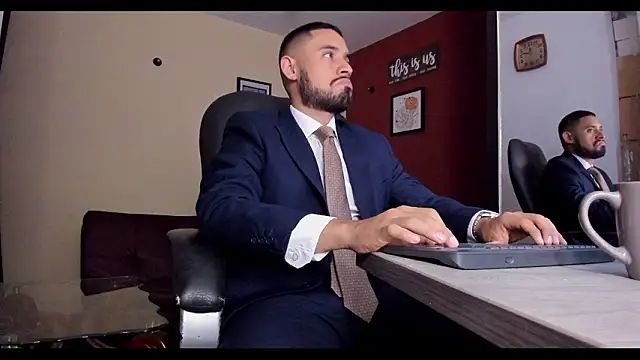 Snapshot of thesexlawyer1 chatting on 03-08-26, 02:37 thesexlawyer1 online show from 03-08-26, 02:37