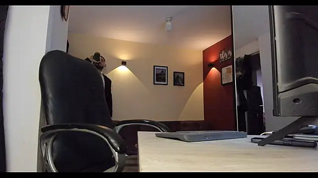 thesexlawyer1 online show from 12-03-25, 08:19