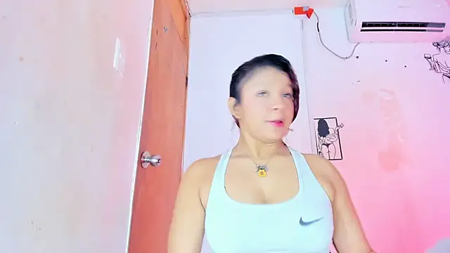 Emily Coper18 online show from 02-09-26, 02:15