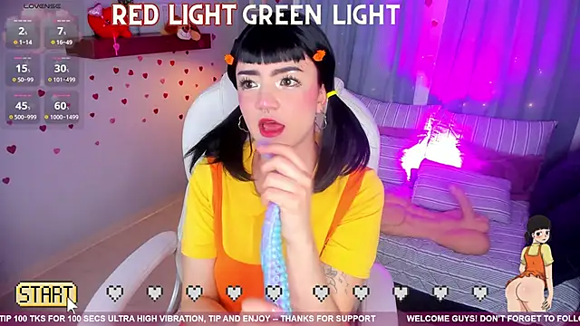 Snapshot of Tiny__Emmy chatting on 03-09-25, 03:05 Tiny Emmy online show from 03-09-25, 03:05