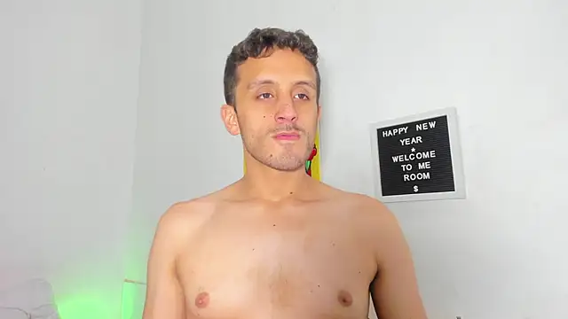 CorbinxHalle online show from 01-05-25, 12:31