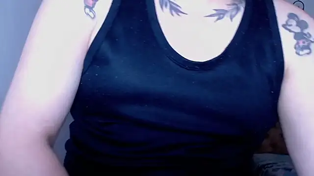 Snapshot of cute_eidenx chatting on 05-15-26, 11:03 cute eidenx online show from 05-15-26, 11:03