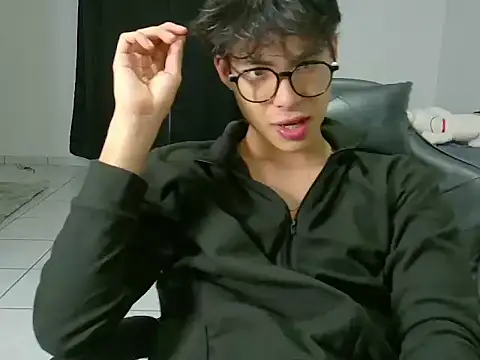 Jacotnk online show from 10-02-25, 04:16