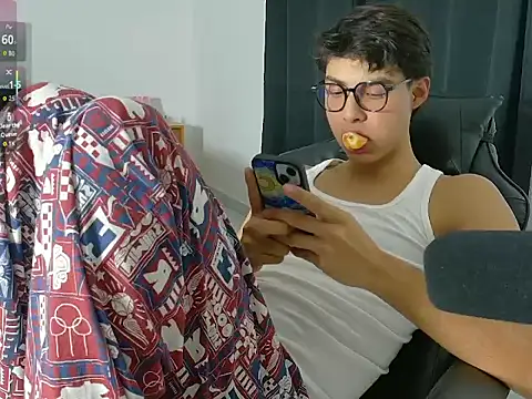 Snapshot of Jacotnk chatting on 11-28-25, 03:17 Jacotnk online show from 11-28-25, 03:17