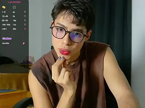 Snapshot of Jacotnk chatting on 12-21-25, 03:30 Jacotnk online show from 12-21-25, 03:30