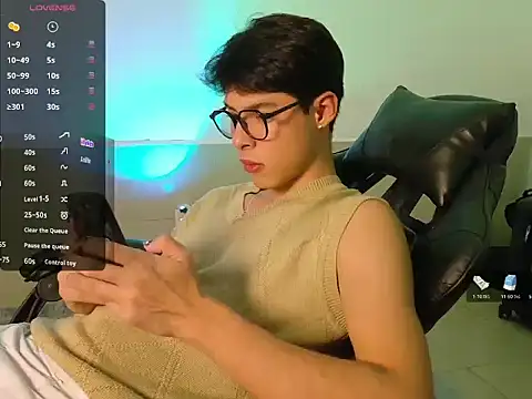 Snapshot of Jacotnk chatting on 01-06-26, 03:21 Jacotnk online show from 01-06-26, 03:21