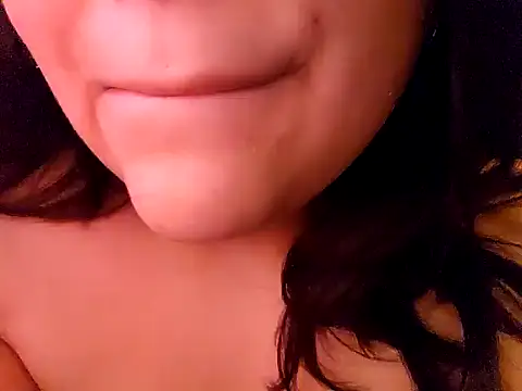 Blanquitaaa online show from 12-17-24, 07:59