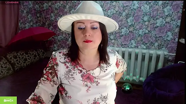 Snapshot of Julia-ru chatting on 05-27-26, 08:27 Julia-ru online show from 05-27-26, 08:27