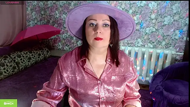 Julia-ru online show from 06-11-26, 10:18