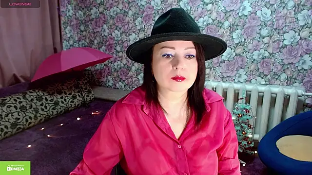 Julia-ru online show from 11-28-25, 09:37