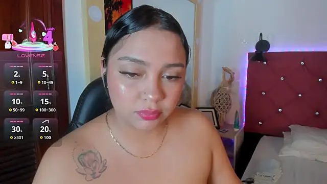 Snapshot of Abril_Gomez06 chatting on 02-22-26, 08:32 Abril Gomez06 online show from 02-22-26, 08:32