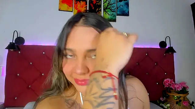 Snapshot of Abril_Gomez06 chatting on 12-03-25, 08:03 Abril Gomez06 online show from 12-03-25, 08:03